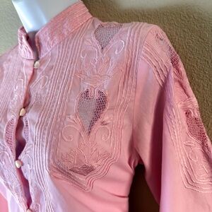 Size 12 1970s Pink Heart Embroidered Lace Blouse Romantic Vintage Top coquette